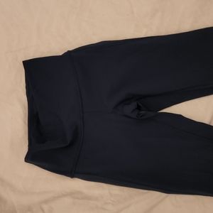 Cropped Lululemon pants